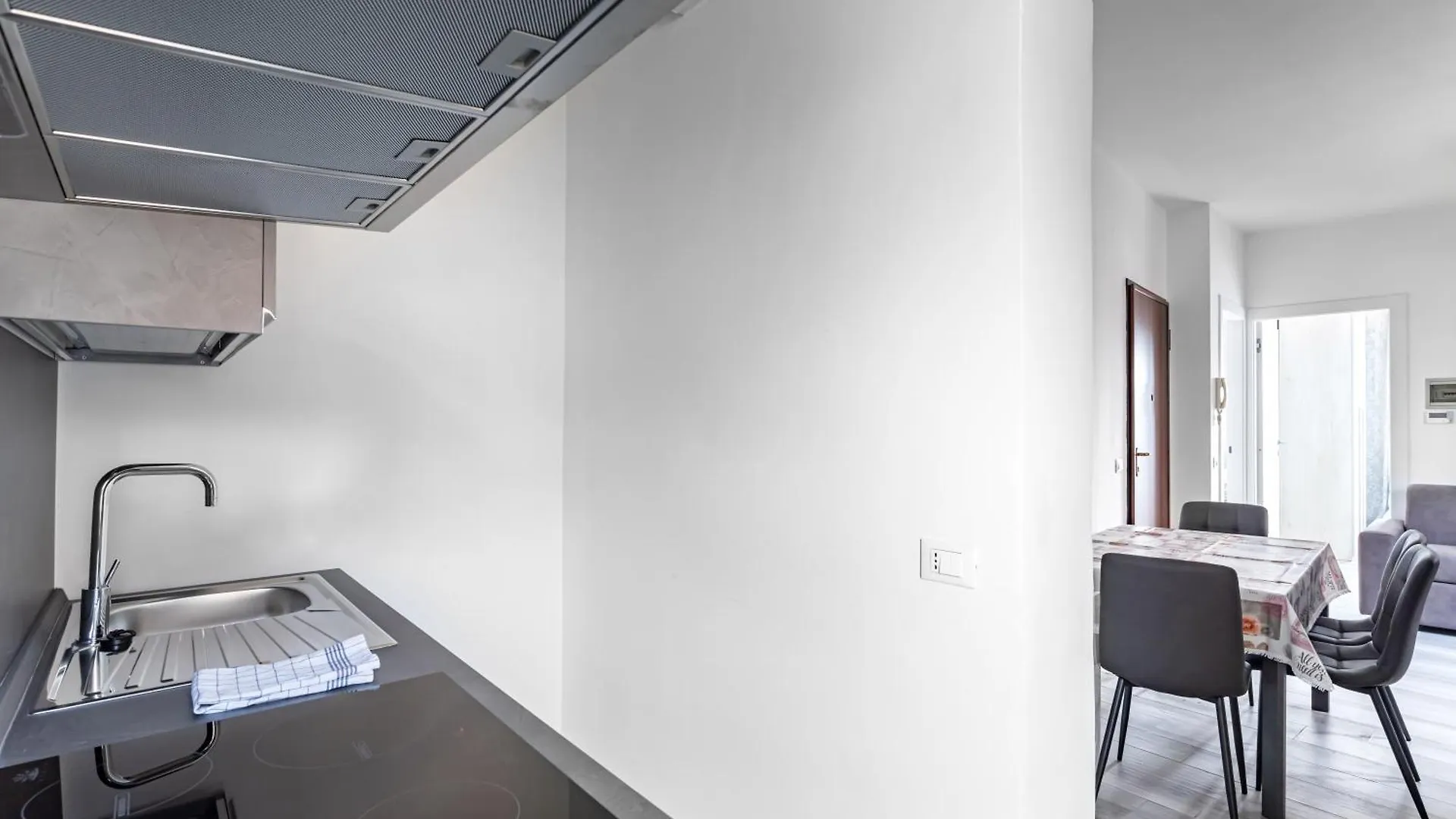 San Vincenzo Apartments 1 - 2 - 4 فيغونزا