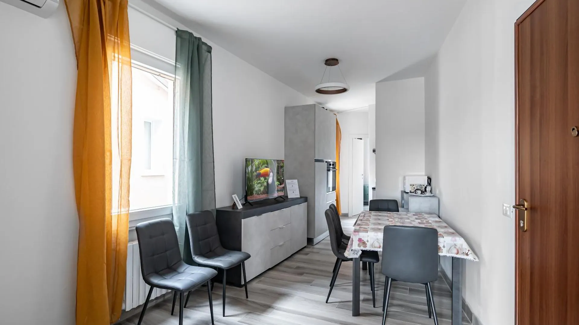 San Vincenzo Apartments 1 - 2 - 4 فيغونزا
