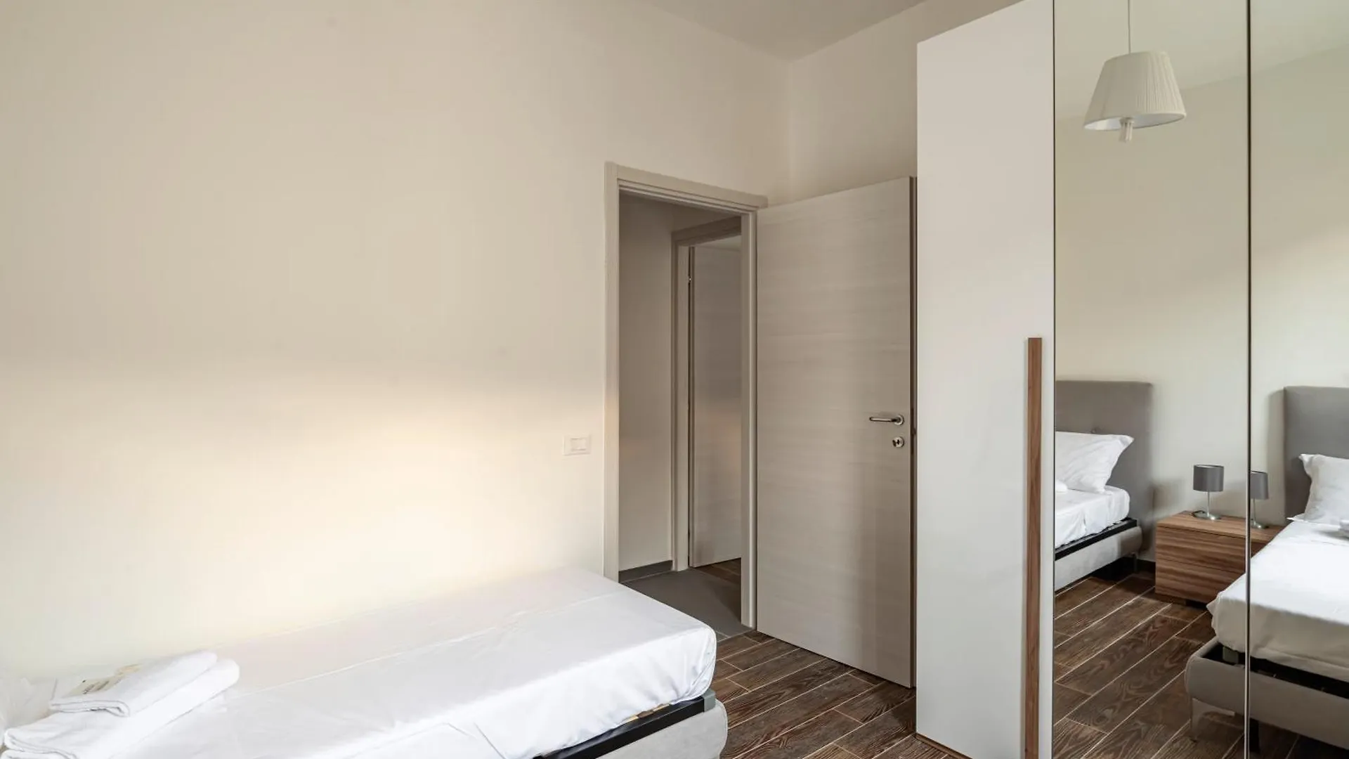 San Vincenzo Apartments 1 - 2 - 4 فيغونزا